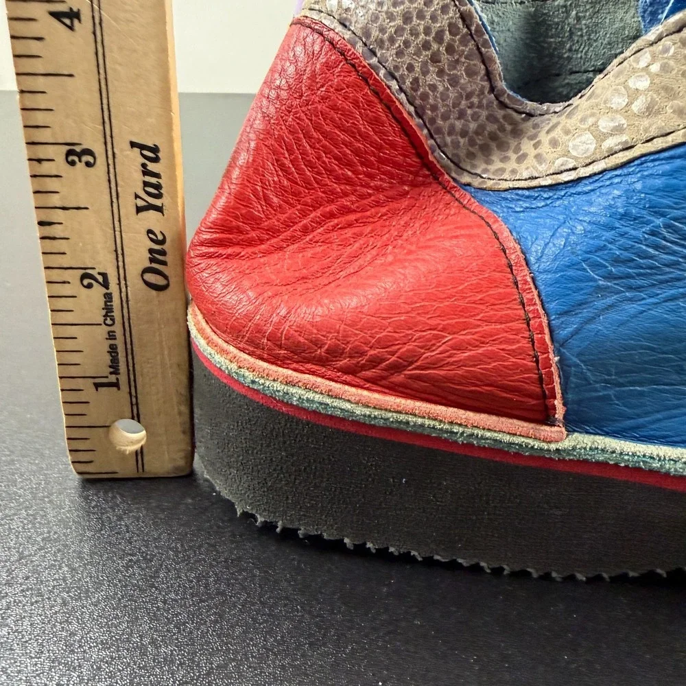 Soletech Hand Painted Shoes Women's Size 8.5 Multicolor Leather Casual Lace-Up